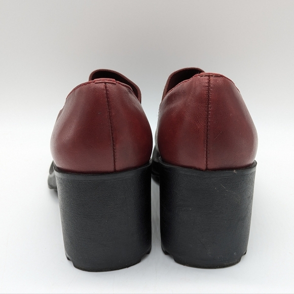 Bare Traps Wear Ever Red Leather Sidewinder Wedge Heel Slip On Loafer 6.5 - Picture 4 of 10